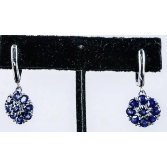 925 Sterling Silver Earrings, 18 Synthetic Blue Sapphires 2.25ct Appraise $1240 - Picture 1 of 3